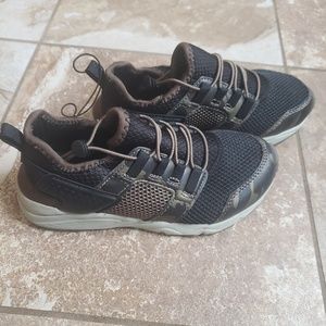 Art Class Boys Boone Sneakers Size 1